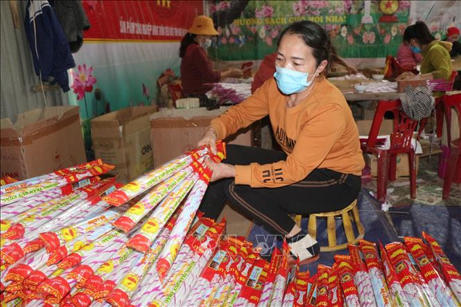 Làng hương trầm lớn nhất xứ Nghệ tất bật ngày giáp Tết