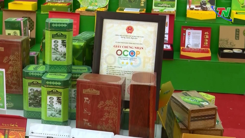 Sản phẩm đạt chứng nhận OCOP được trưng bày. Ảnh : thainguyentv.vn