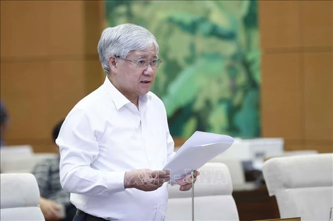Chủ tịch Ủy ban Trung ương Mặt trận Tổ quốc Việt Nam Đỗ Văn Chiến trình bày báo cáo (tóm tắt). Ảnh: Doãn Tấn - TTXVN 