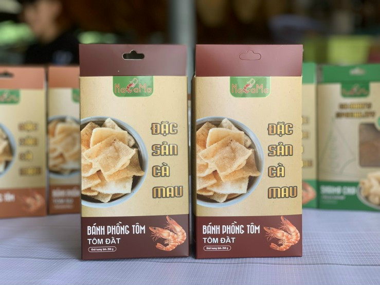 Bánh phồng tôm NACAMA tôm đất. Ảnh: ocop.nongnghiepcamau.vn