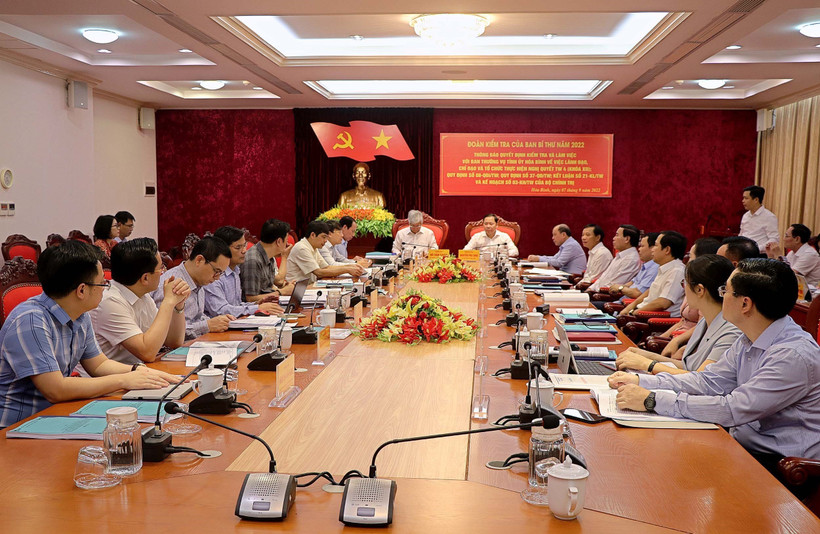 Đoàn kiểm tra 545 của Ban Bí thư làm việc tại tỉnh Hòa Bình