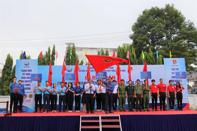 Tây Ninh ra quân Chiến dịch Thanh niên tình nguyện hè năm 2023