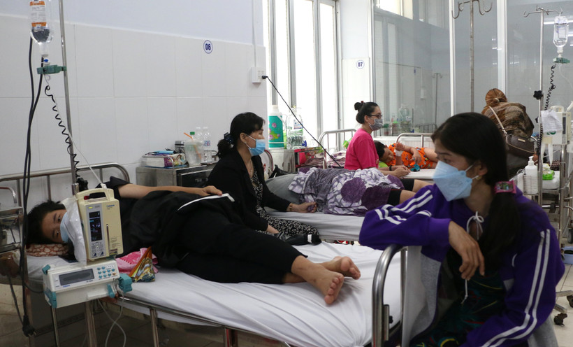 Bạc Liêu nỗ lực điều trị các ca nặng, không để bệnh sốt xuất huyết lây lan