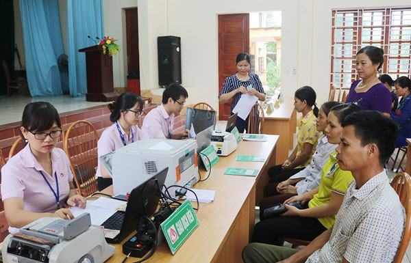 NHCSXH tỉnh Phú Thọ thực hiện giải ngân tại các Điểm giao dịch xã, phường, thị trấn, tạo điều kiện thuận lợi cho các hộ dân tiếp cận nguồn vốn tín dụng chính sách.Ảnh :vbsp.org.vn