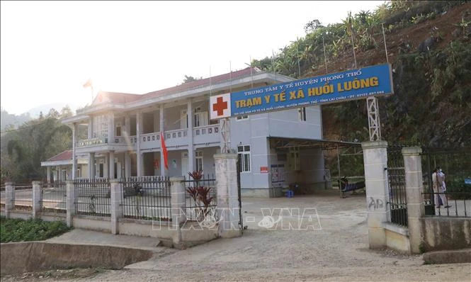 Hệ thống trạm y tế ở các xã tại tỉnh Lai Châu được đầu tư cơ sở vật chất đảm bảo khám chữa bệnh cho người dân. Ảnh: Nguyễn Oanh-TTXVN