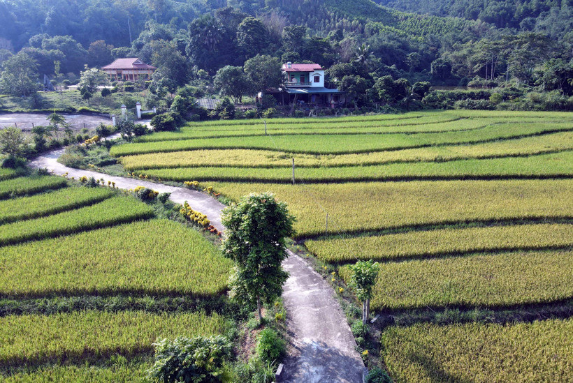 Đổi thay ở xã nông thôn mới kiểu mẫu đầu tiên tại Tuyên Quang