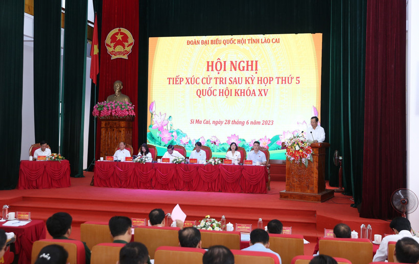 Cử tri Lào Cai kiến nghị cần tiếp tục có chính sách hỗ trợ các xã đã về đích nông thôn mới