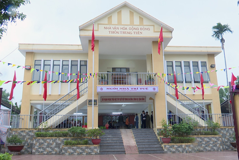 Nhà văn hóa cộng đồng thôn Trung Tiến (Hà Tĩnh). Ảnh: TTXVN phát
