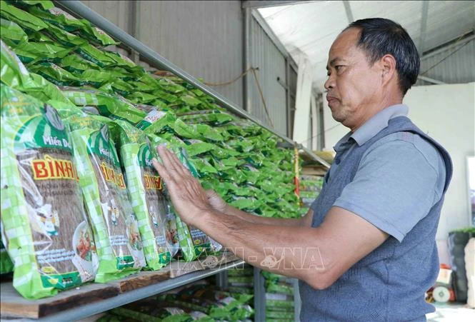 Sản phẩm miến dong Bình Lư được tỉnh Lai Châu cấp giấy chứng nhận OCOP. Ảnh: Nguyễn Oanh - TTXVN 