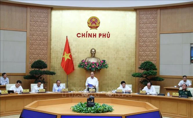 Thường trực Chính phủ họp trực tuyến với Hà Nội và Thành phố Hồ Chí Minh. Ảnh : Ảnh: Thống Nhất – TTXVN
