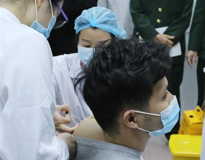Xem xét cấp giấy đăng ký lưu hành có điều kiện vaccine Nanocovax