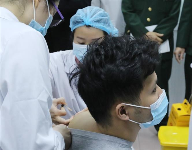 Xem xét cấp giấy đăng ký lưu hành có điều kiện vaccine Nanocovax
