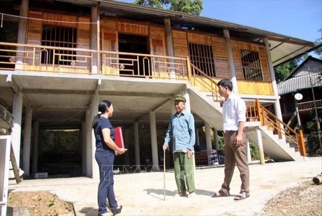 Ngôi nhà mới của gia đình ông Tòng Văn Chòi, bản Co Nọi, xã Mường Cang (Than Uyên, Lai Châu). Ảnh: Việt Hoàng - TTXVN