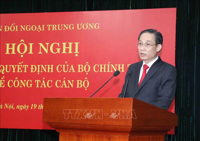 Đồng chí Lê Hoài Trung, Ủy viên Trung ương Đảng, Trưởng Ban Đối ngoại Trung ương phát biểu. Ảnh: Phương Hoa - TTXVN