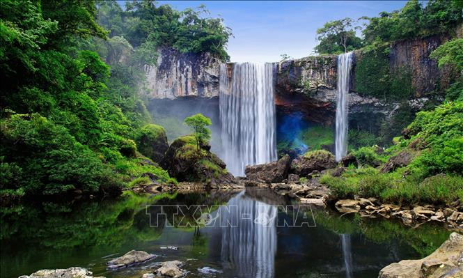 Kỳ quan thác 50 trong khu Cao nguyên Kon Hà Nừng. Ảnh: TTXVN phát 
