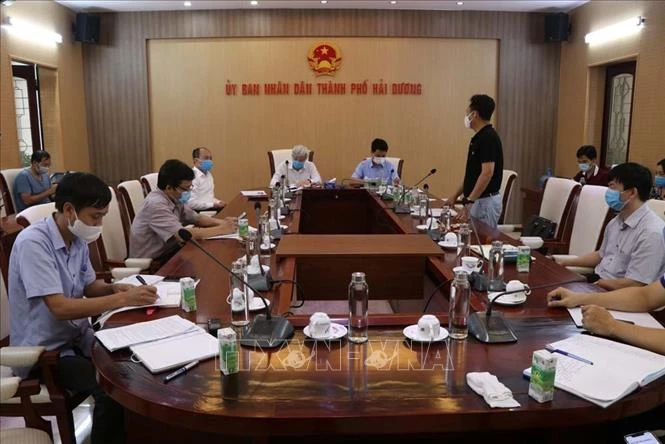 Quang cảnh cuộc họp ở Hải Dương. Ảnh: Mạnh Minh- TTXVN