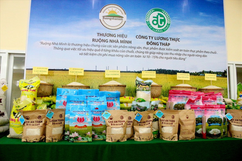 Sản phẩm gạo từ "Ruộng nhà mình". Ảnh: laodong.vn 