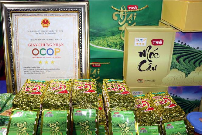 Sản phẩm OCOP tại hội chợ. Ảnh: Quân Trang-TTXVN 