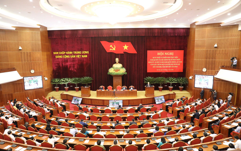 Bộ Chính trị tổ chức hội nghị về phương hướng phát triển vùng Bắc Trung Bộ và duyên hải Trung Bộ.Ảnh: Phương Hoa –TTXVN 