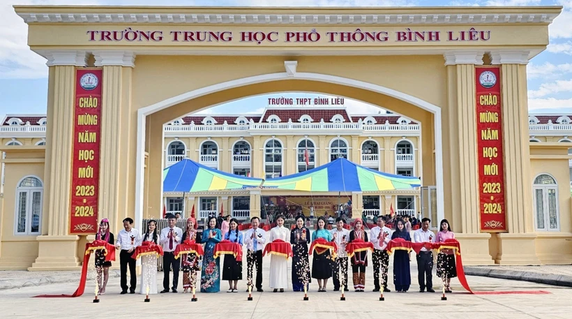 Năm học 2023 - 2024, huyện biên giới miền núi Bình Liêu có ngôi trường mới khang trang