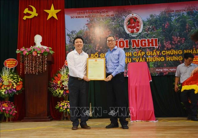 Công bố nhãn hiệu "Vải trứng Hưng Yên"