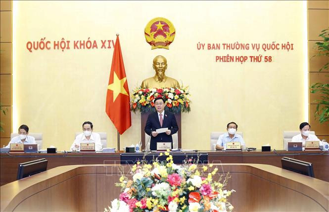 Chủ tịch Quốc hội Vương Đình Huệ phát biểu khai mạc Phiên họp thứ 58 của Ủy ban Thường vụ Quốc hội. Ảnh: Doãn Tấn/TTXVN