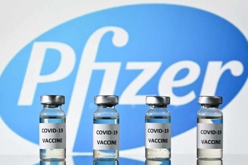 Hãng dược Pfizer/BioNTech nộp đơn xin cấp phép tiêm vaccine cho trẻ lứa tuổi từ 5-11. Ảnh: AFP 