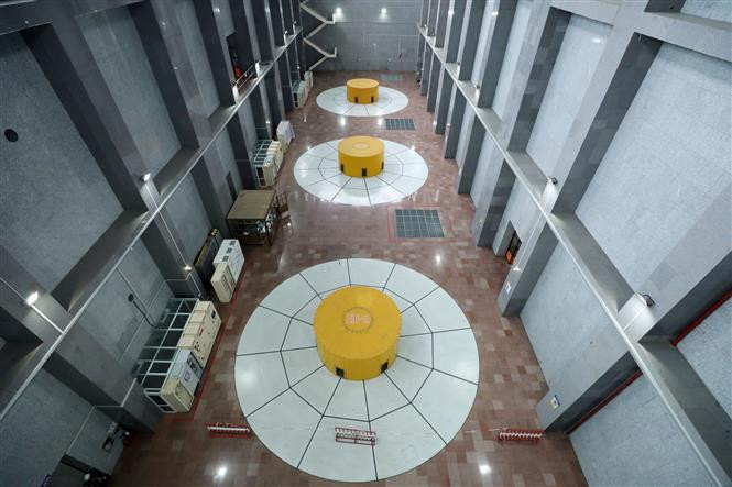 3 tổ máy Nhà máy Thủy điện Tuyên Quang với công suất là 342 MW, sản lượng điện trung bình hằng năm là 1,295 tỷ kwh. Ảnh: Anh Tuấn – TTXVN 