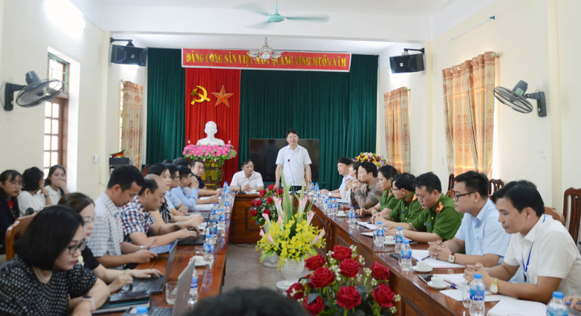 Chiều 19/5/2023, Tổ công tác triển khai Đề án phát triển ứng dụng dữ liệu về dân cư, định danh và xác thực điện tử phục vụ việc chuyển đổi số quốc gia giai đoạn 2022-2025, tầm nhìn đến năm 2030 (Đề án 06) của Chính phủ do Thứ trưởng Bộ Tư pháp Nguyễn Than