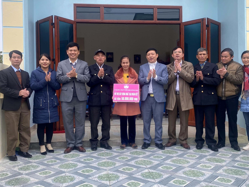Xuân về trong những ngôi nhà "Đại đoàn kết"