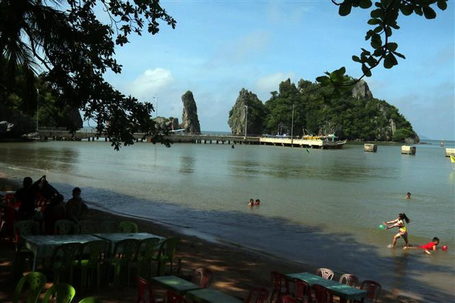Huyện Kiên Lương khơi dậy tiềm năng, lợi thế vùng biển đảo để phát triển du lịch