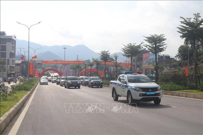 Đường Võ Nguyên Giáp ở Thành phố Cao Bằng, tỉnh Cao Bằng. Ảnh: Chu Hiệu - TTXVN 
