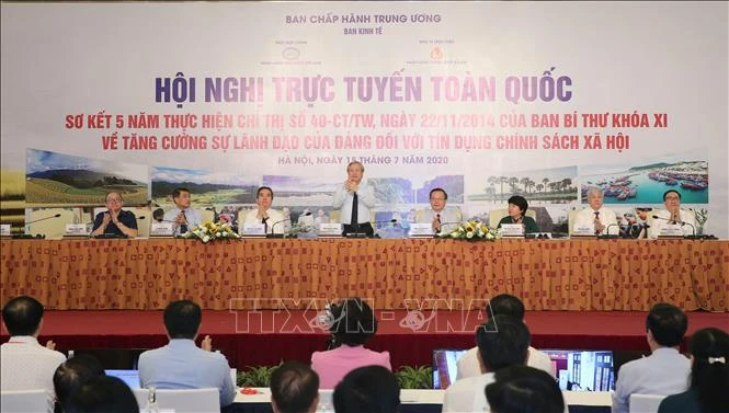 Đồng chí Trần Quốc Vượng, Ủy viên Bộ Chính trị, Thường trực Ban Bí thư và các đại biểu dự Hội nghị. Ảnh: Doãn Tấn - TTXVN