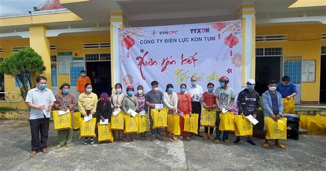 Nhiều xã thuộc khu vực III ở Kon Tum đạt chuẩn nông thôn mới