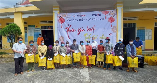 Nhiều xã thuộc khu vực III ở Kon Tum đạt chuẩn nông thôn mới
