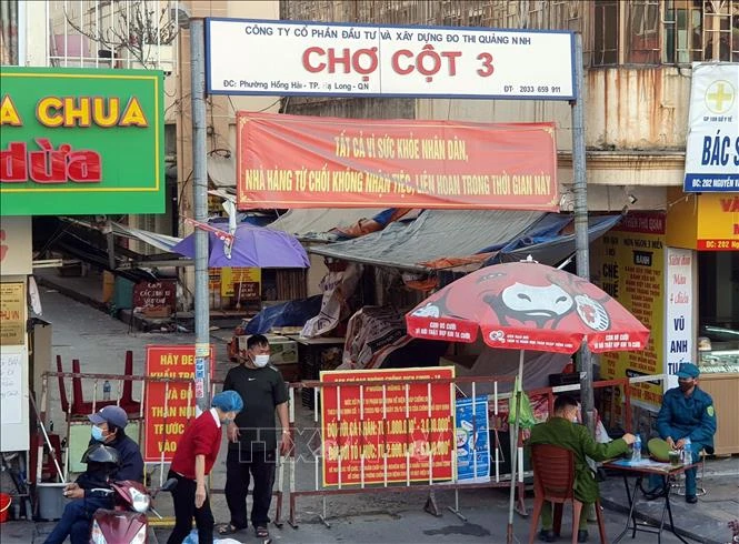 Toàn bộ hoạt động của chợ Cột 3 bị tạm dừng. Ảnh: Bùi Đức Hiếu - TTXVN