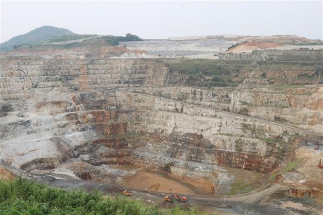 Thái Nguyên tập trung ngăn chặn tình trạng khai thác, tiêu thụ khoáng sản trái phép