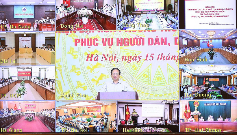 Thủ tướng Phạm Minh Chính chủ trì hội nghị trực tuyến toàn quốc về cải cách thủ tục hành chính. Ảnh: Dương Giang-TTXVN 