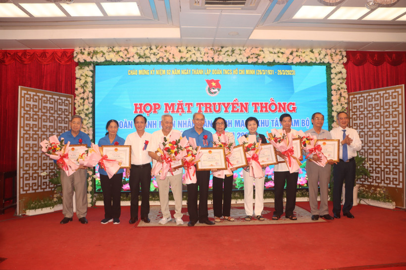 Họp mặt truyền thống Đoàn Thanh niên nhân dân cách mạng khu Tây Nam Bộ