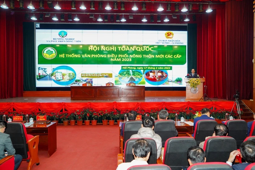Xây dựng nông thôn mới gắn với cơ cấu lại ngành nông nghiệp