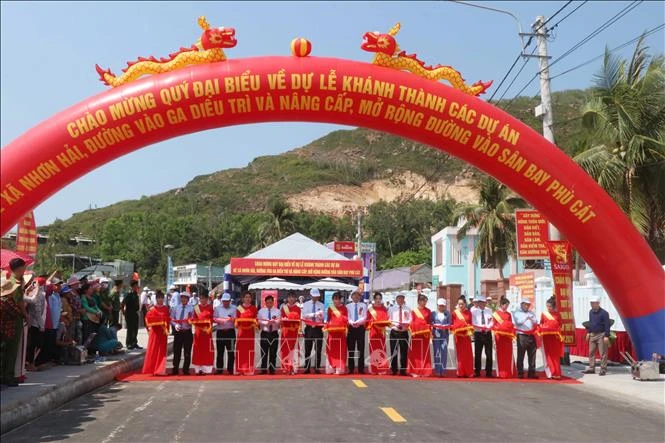 Khánh thành công trình kè chắn sóng Nhơn Hải, thành phố Quy Nhơn. Ảnh: Phạm Kha – TTXVN