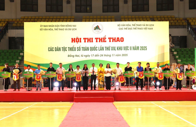 ttcdt-thieu-so-17112025-02.jpg