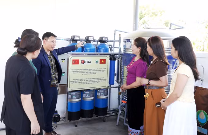 Công trình lắp đặt tại Trường Mầm non Chi Khê (xã Con Cuông, tỉnh Nghệ An) đáp ứng như cầu sinh hoạt cho 120 học sinh, cùng giáo viên nhà trường.