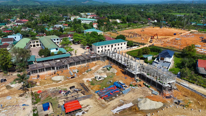 Dự án Trường Phổ thông nội trú liên cấp tiểu học và trung học cơ sở Hương Khê (Hà Tính) khi hoàn thành sẽ đáp ứng nhu cầu học tập cho khoảng 1.200 học sinh. Ảnh: Hữu Quyết/TTXVN