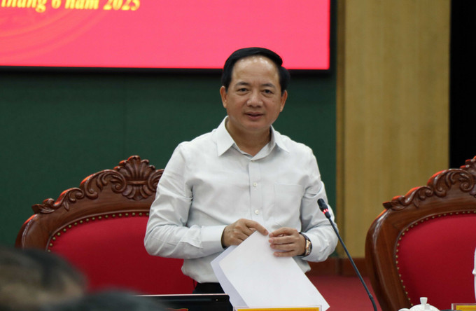 Thượng tướng Trịnh Văn Quyết, Bí thư Trung ương Đảng, Chủ nhiệm Tổng cục Chính trị QĐND Việt Nam, phát biểu tại buổi làm việc. Ảnh: Trần Trang/TTXVN tinh-gon-05062025-01.jpg
