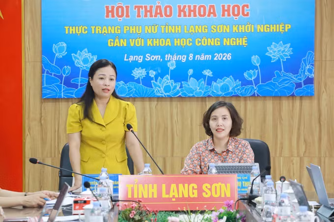 Chủ tịch Hội Liên hiệp Phụ nữ tỉnh Lạng Sơn Nguyễn Thị Hồng Vân phát biểu khai mạc Hội thảo.