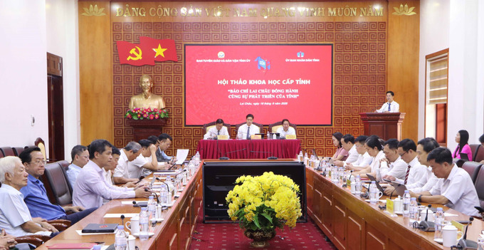 Quang cảnh Hội thảo. Quang cảnh Hội thảo.