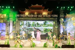 Giỗ Tổ Hùng Vương năm 2022: Chương trình nghệ thuật "Linh thiêng nguồn cội - Đất Tổ Hùng Vương"