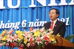 Ông Hồ Quốc Dũng được bầu làm Chủ tịch HĐND tỉnh Bình Định. Ảnh: Phạm Kha - TTXVN