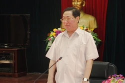 Bộ trưởng, Chủ nhiệm Ủy ban Dân tộc Giàng Seo Phử phát biểu tại cuộc họp.